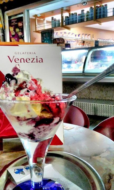 Eis-Cafe Venezia